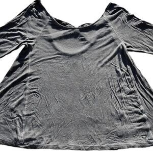 Soft & Sexy AEO T 1977. Viscose long sleeve shirt by American Eagle Outfitters.